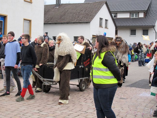 ../previews/089-Gufi-Fastnachtsumzug-2018-105_ji.jpg.medium.jpeg