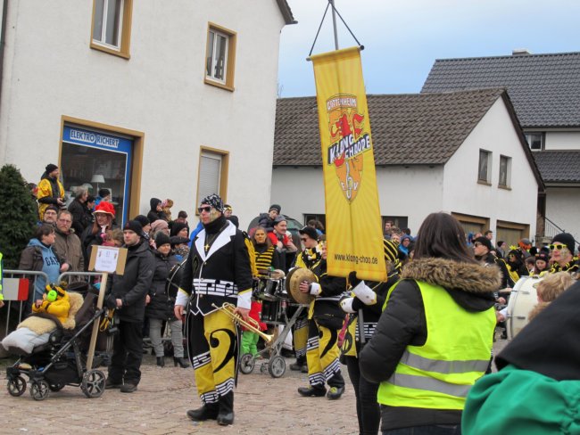../previews/128-Gufi-Fastnachtsumzug-2018-151_ji.jpg.medium.jpeg
